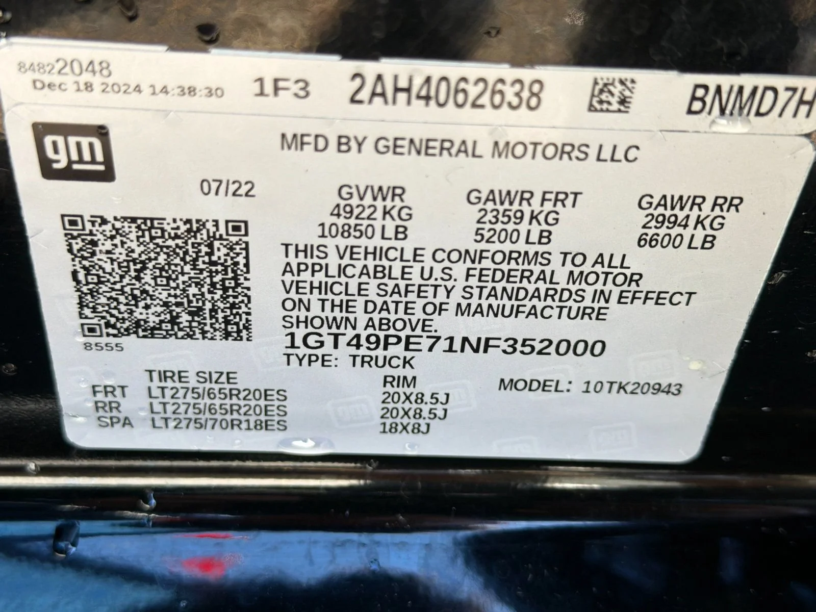 Used 2022 ONYX BLACK GMC AT4 image 41