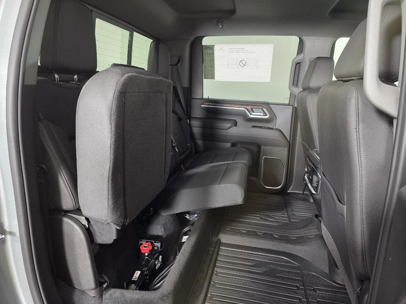 New 2025 Sterling Metallic GMC SLT image 22