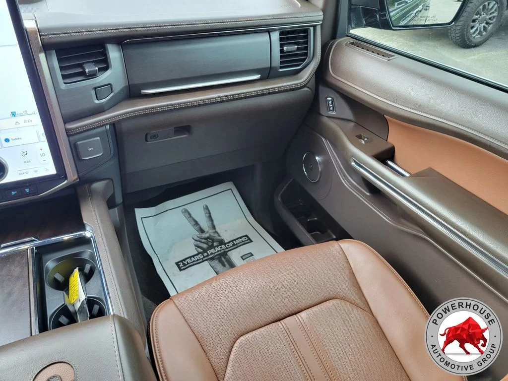 Used 2022 Green Ford King Ranch image 22