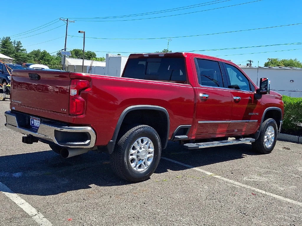 Used 2021 CHERRY RED TINTCOAT Chevrolet LTZ image 12