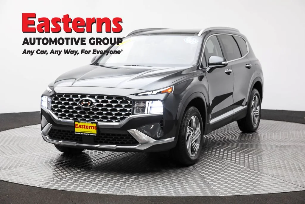 Used 2022 Gray Hyundai SEL image 1