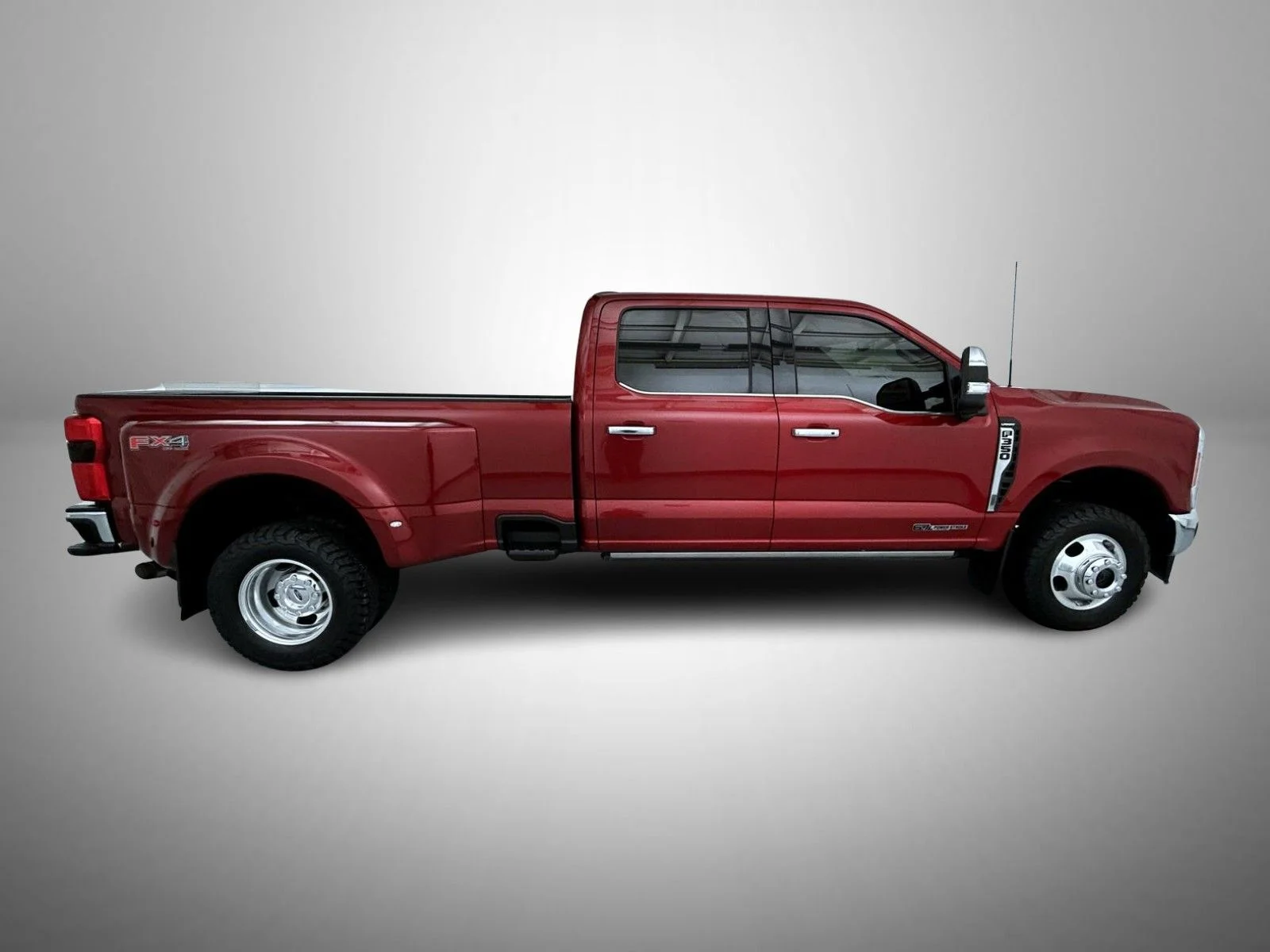 Used 2023 Red Ford Lariat image 4
