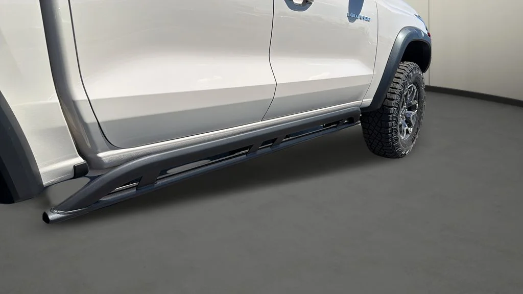 New 2026 White Chevrolet ZR2 image 34