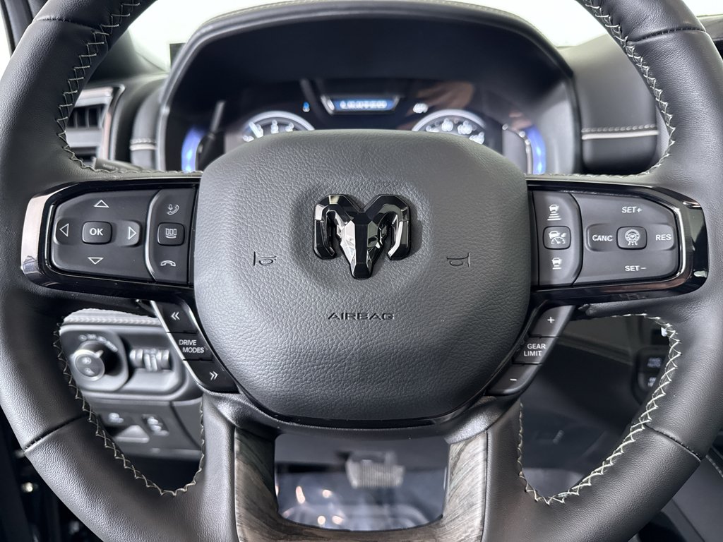 2026 RAM 1500 Limited - Photo 23