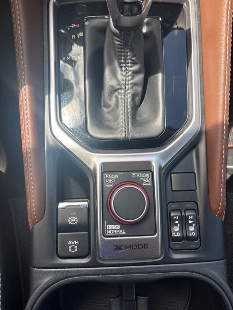 Used 2024 Crystal Black Silica Subaru Touring image 20