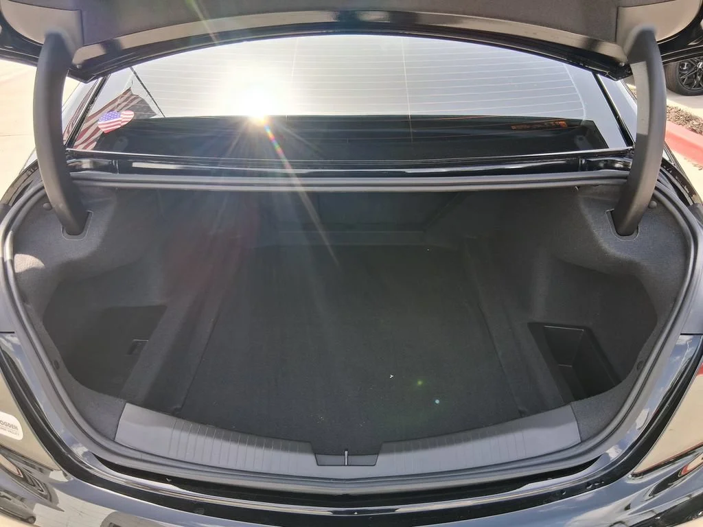 Used 2025 Black Raven Cadillac V-Series image 6
