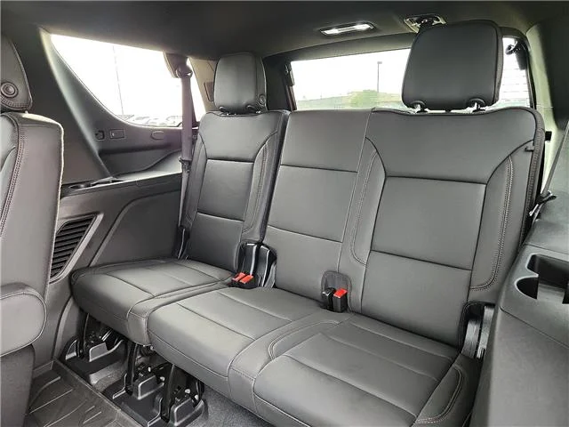New 2027 GBA Black Chevrolet High Country 4x4 image 9