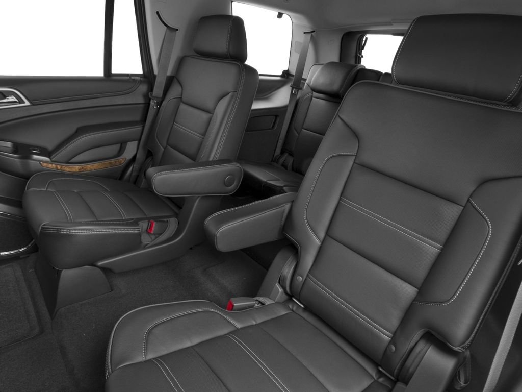 Used 2017 Silver GMC Denali image 8