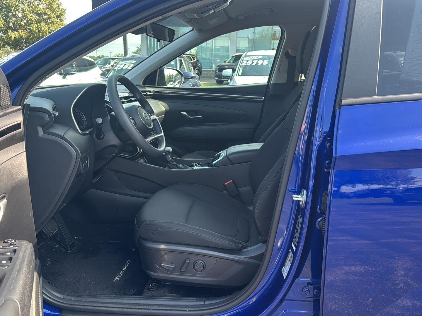 Used 2024 Intense Blue Hyundai SEL image 9
