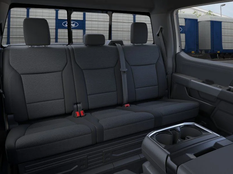 New 2026 Oxford White Ford XLT image 11