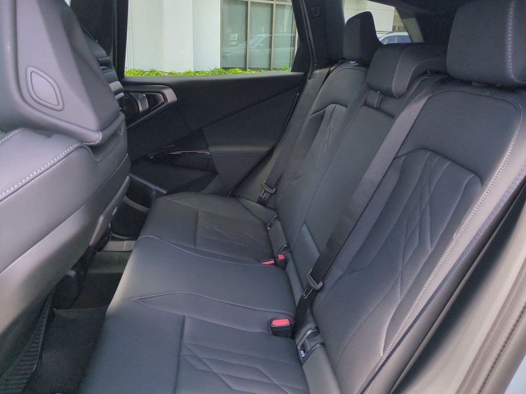 New 2026 Gray Metallic BMW 30 xDrive image 14