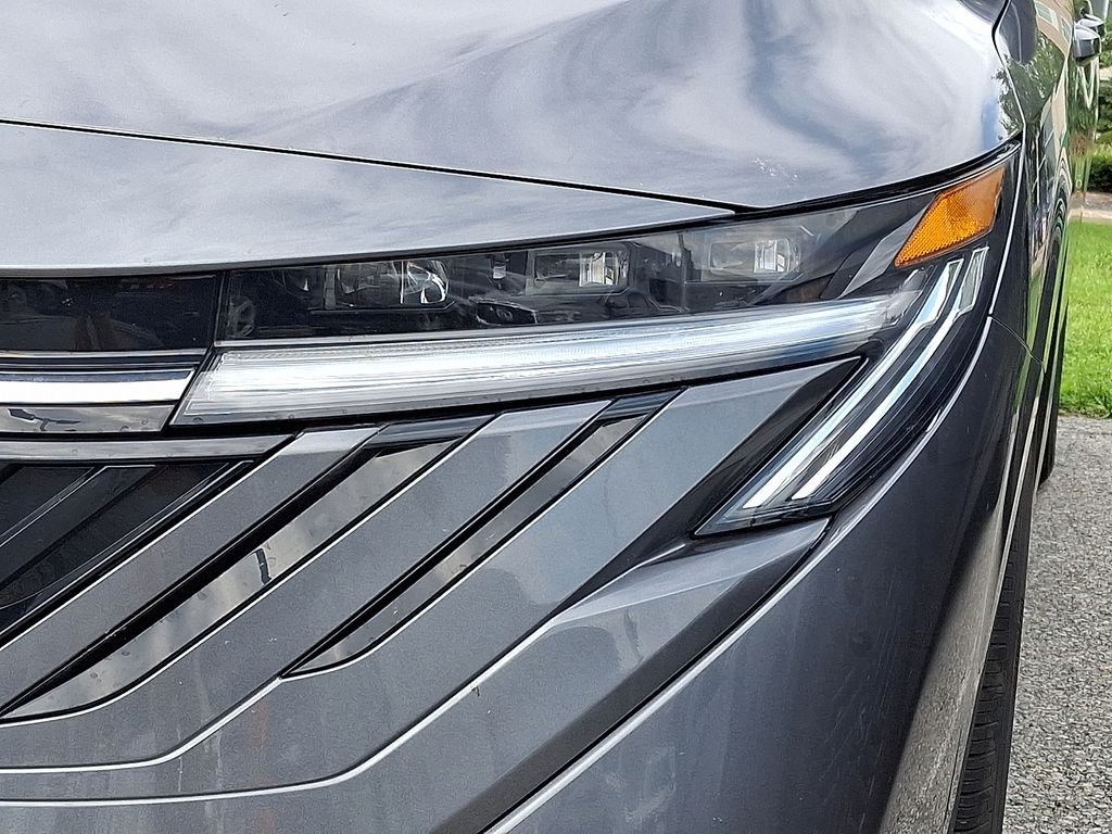 Used 2026 Gray Nissan SV image 6