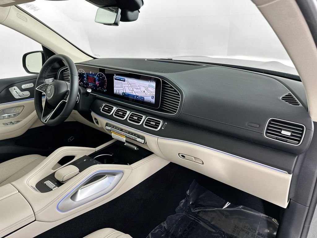 New 2026 Selenite Grey Metallic Mercedes-Benz GLS 450 image 32