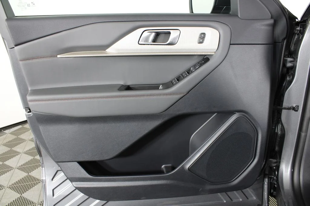 New 2026 Carbonized Gray Metallic Ford Active image 12