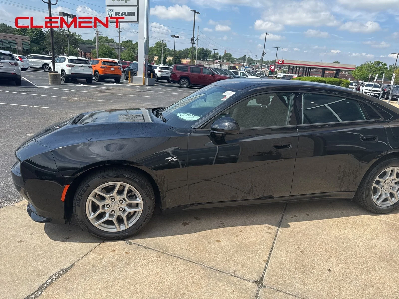 New 2026 Diamond Black Crystal Pearlcoat Dodge R/T image 3