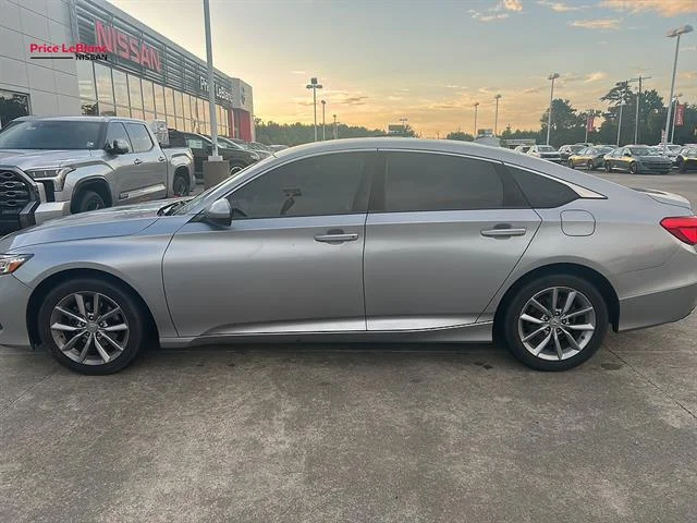 Used 2021 Lunar Silver Metallic Honda LX image 2