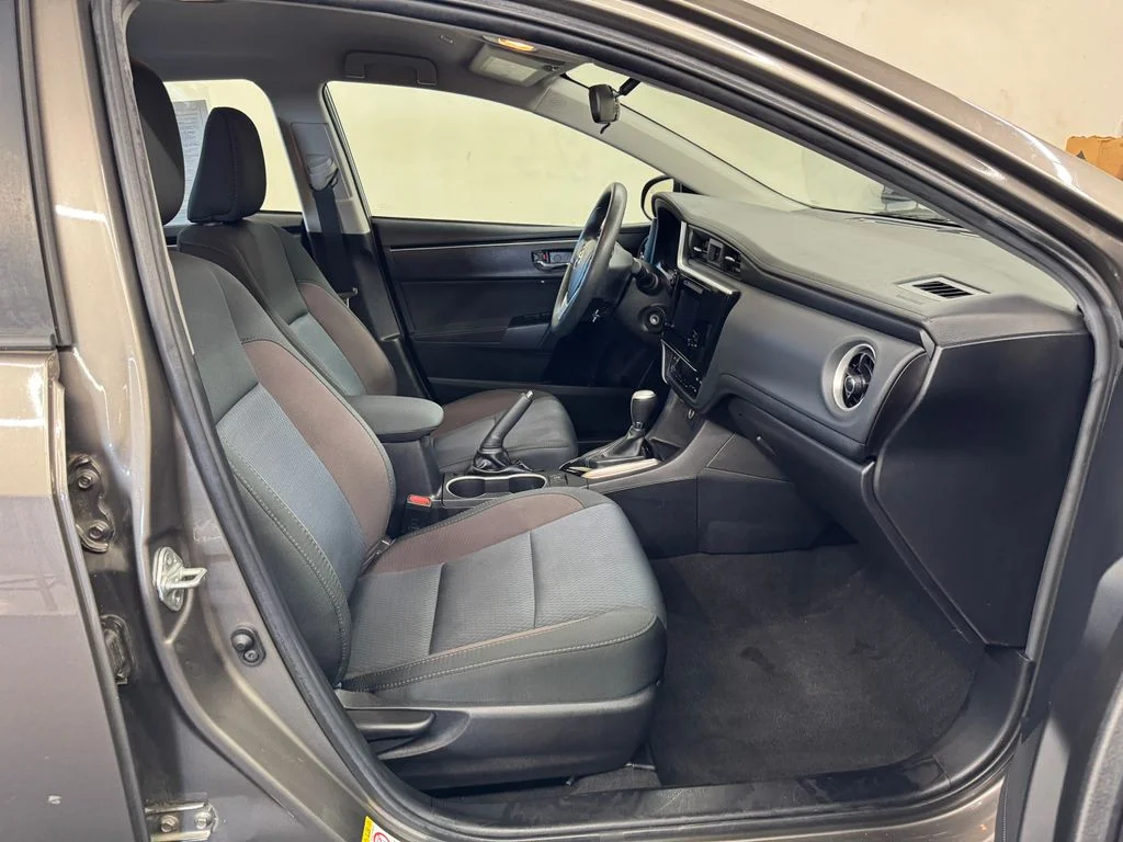 Used 2019 Gray Toyota LE image 27
