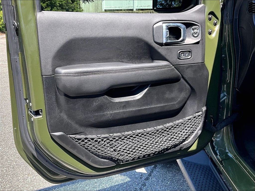 Used 2023 Green Jeep Sahara 4xe image 9