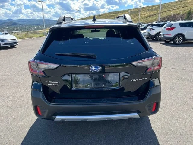 Used 2022 Crystal Black Silica Subaru Limited image 9