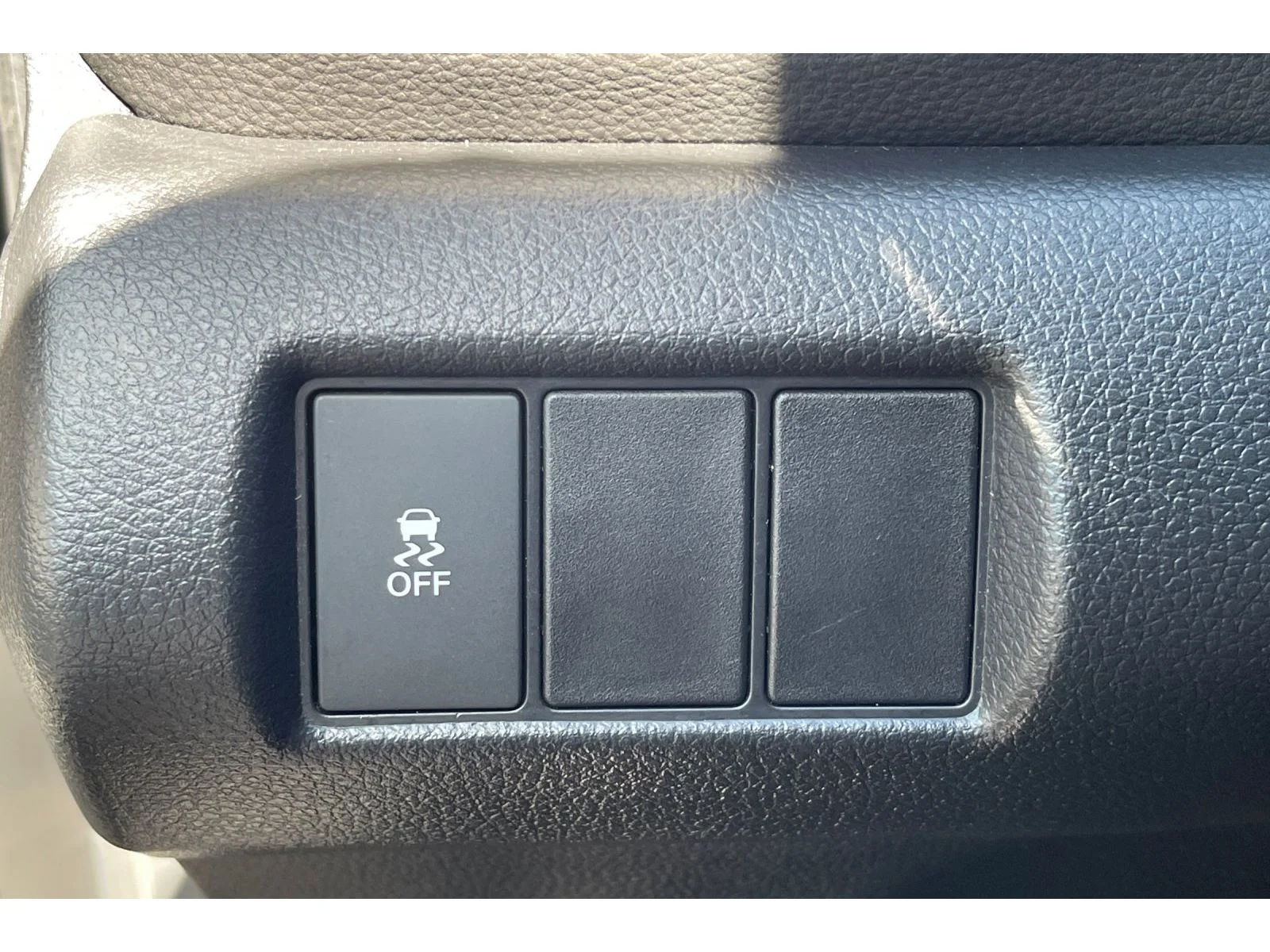 Used 2024 Platinum White Pearl Honda Sport image 41
