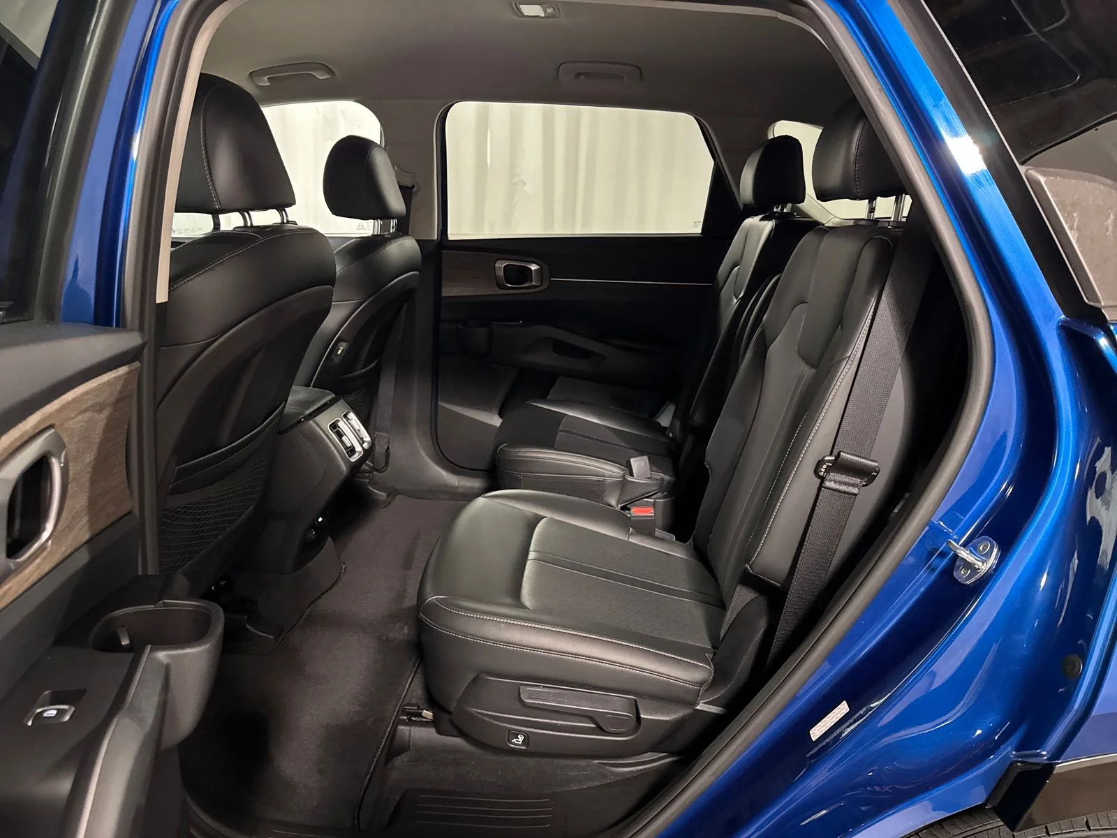 Certified Used 2021 Blue Kia EX image 5
