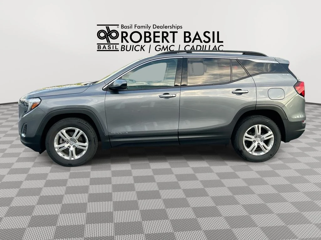 Used 2020 Gray GMC SLE image 5
