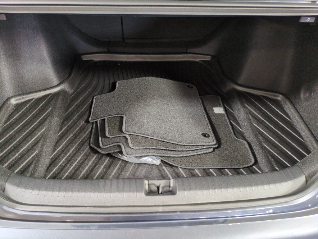 2026 Honda Accord Hybrid EX-L - Photo 30