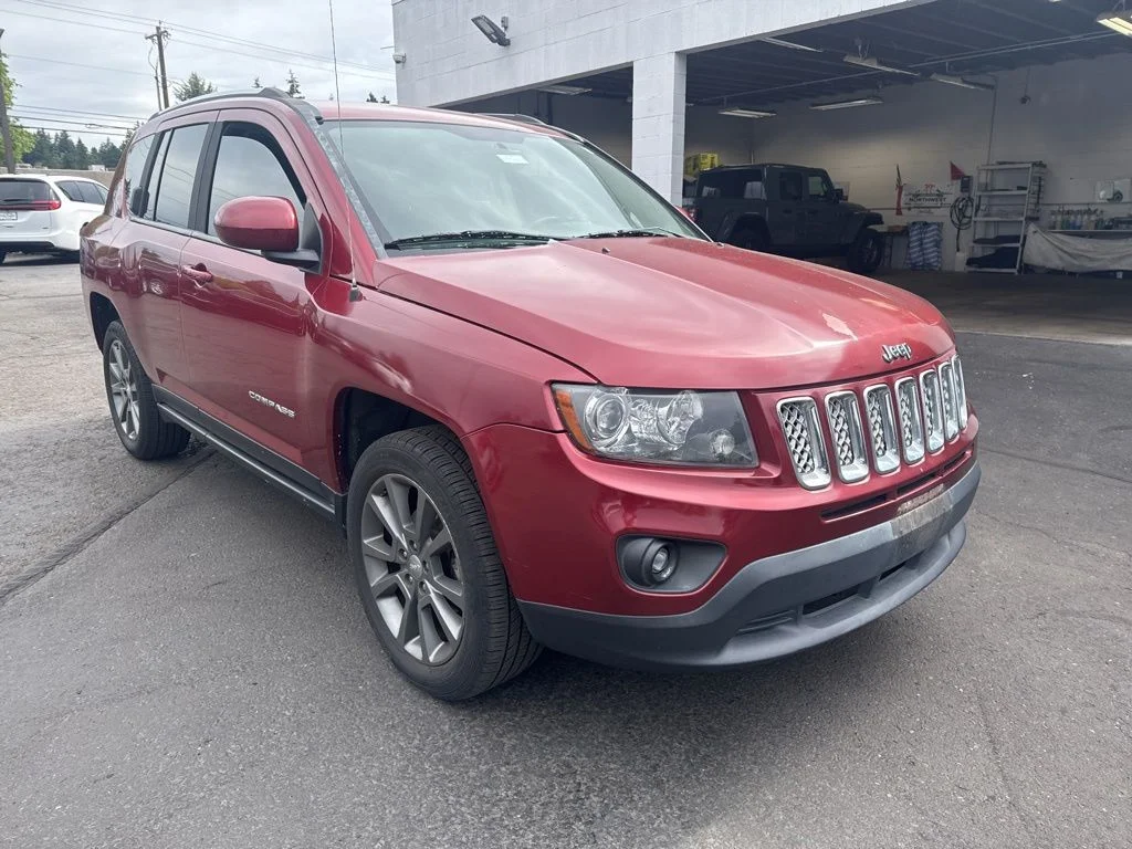 2015 Jeep Compass Limited's photo