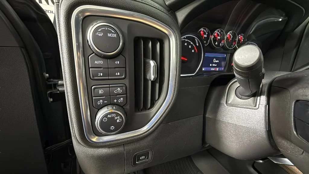 2021 Chevrolet Silverado 1500 LT Trail Boss - Photo 20