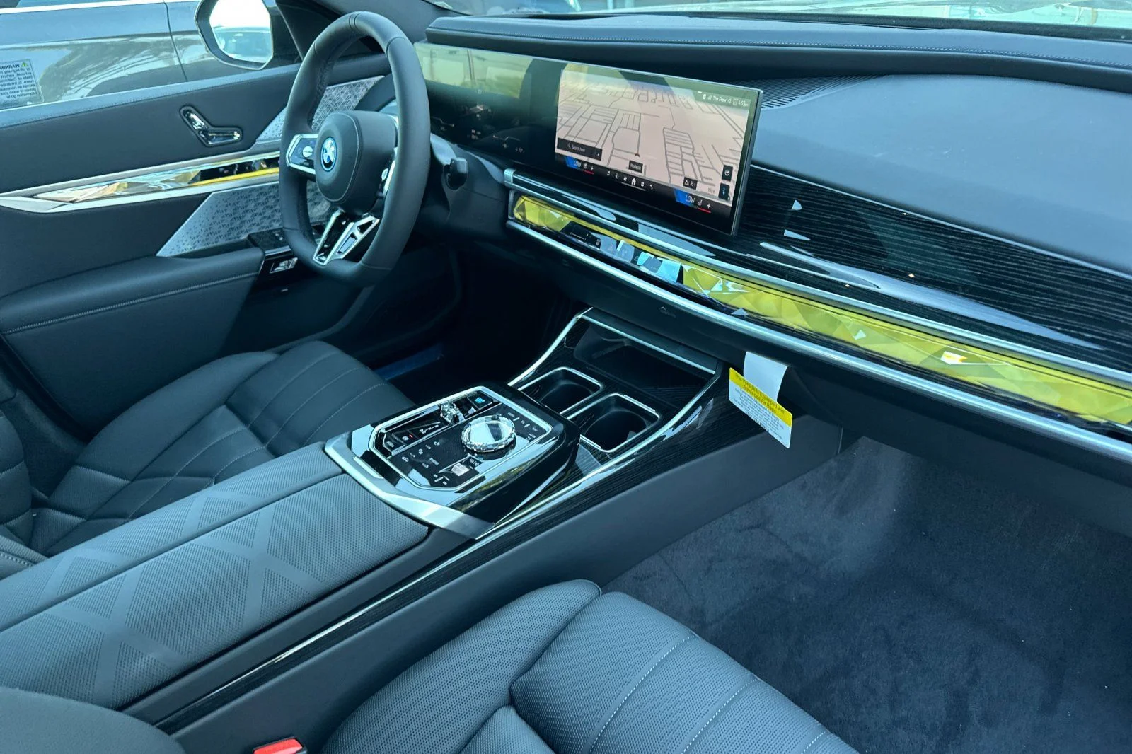 New 2026 Black Sapphire Metallic BMW xDrive60 image 12