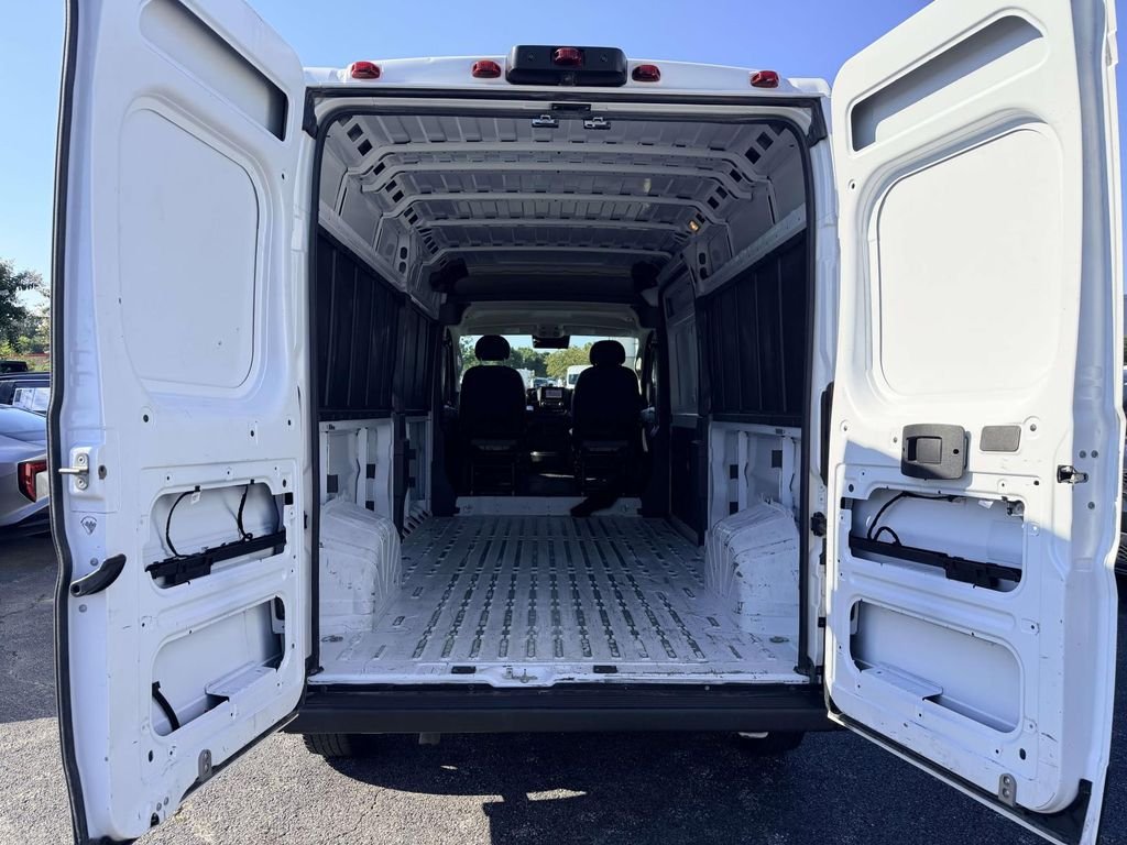 Used 2023 White Ram High Roof image 12