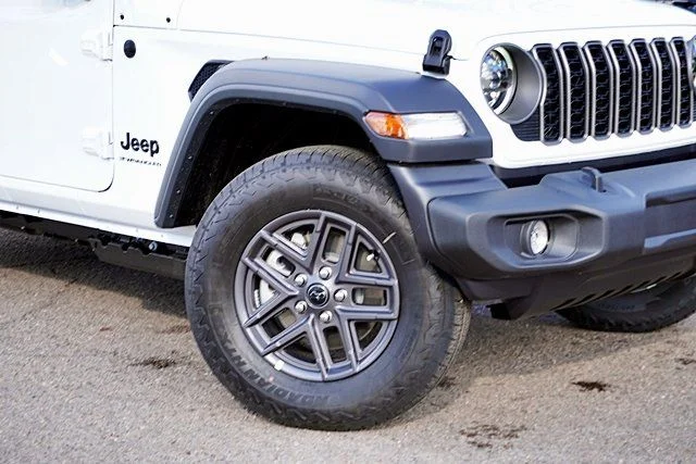 New 2026 Bright White Clearcoat Jeep Sport S image 4
