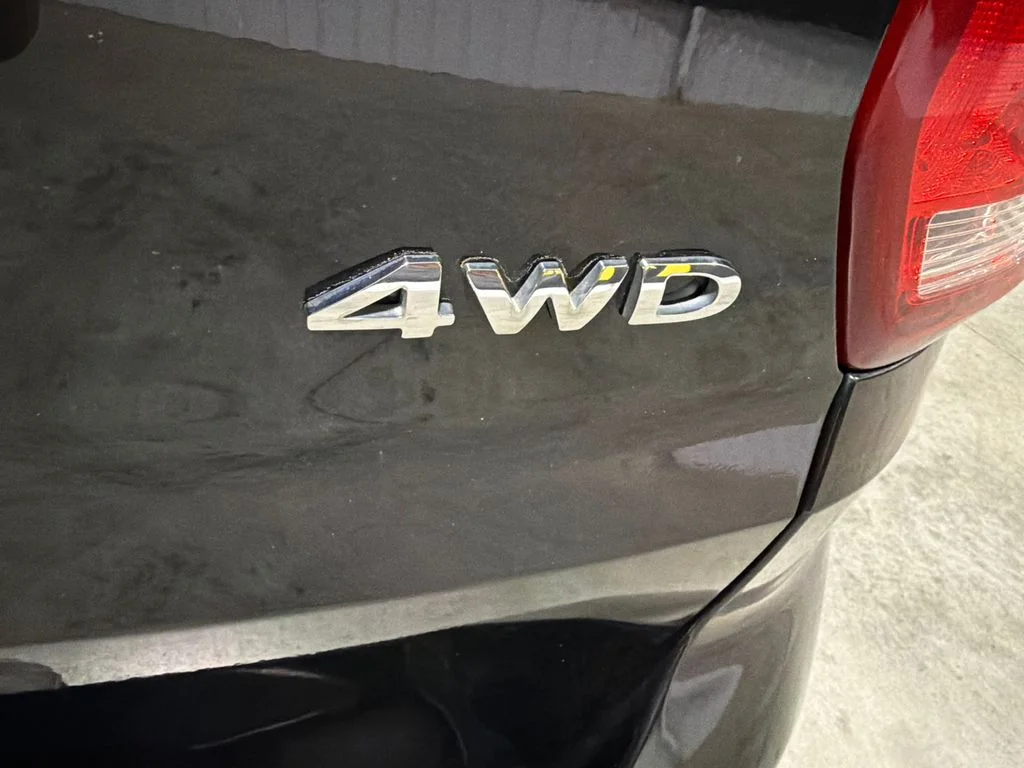 Used 2017 Shadow Black Ford Limited image 10