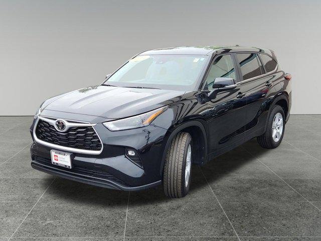 Certified Used 2024 MIDNIGHT BLACK METAL Toyota  image 3