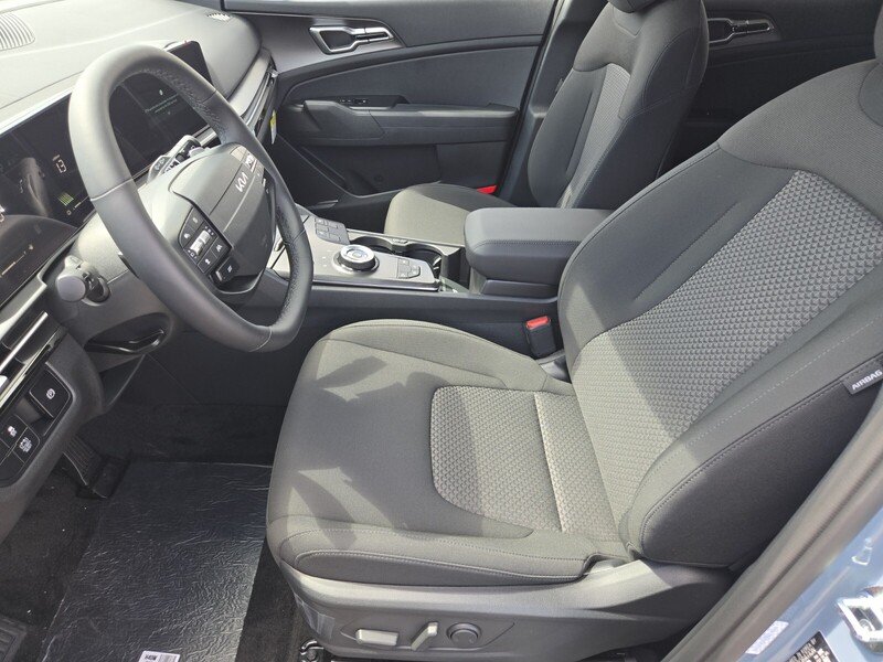 New 2027 Heritage Blue Kia S image 6