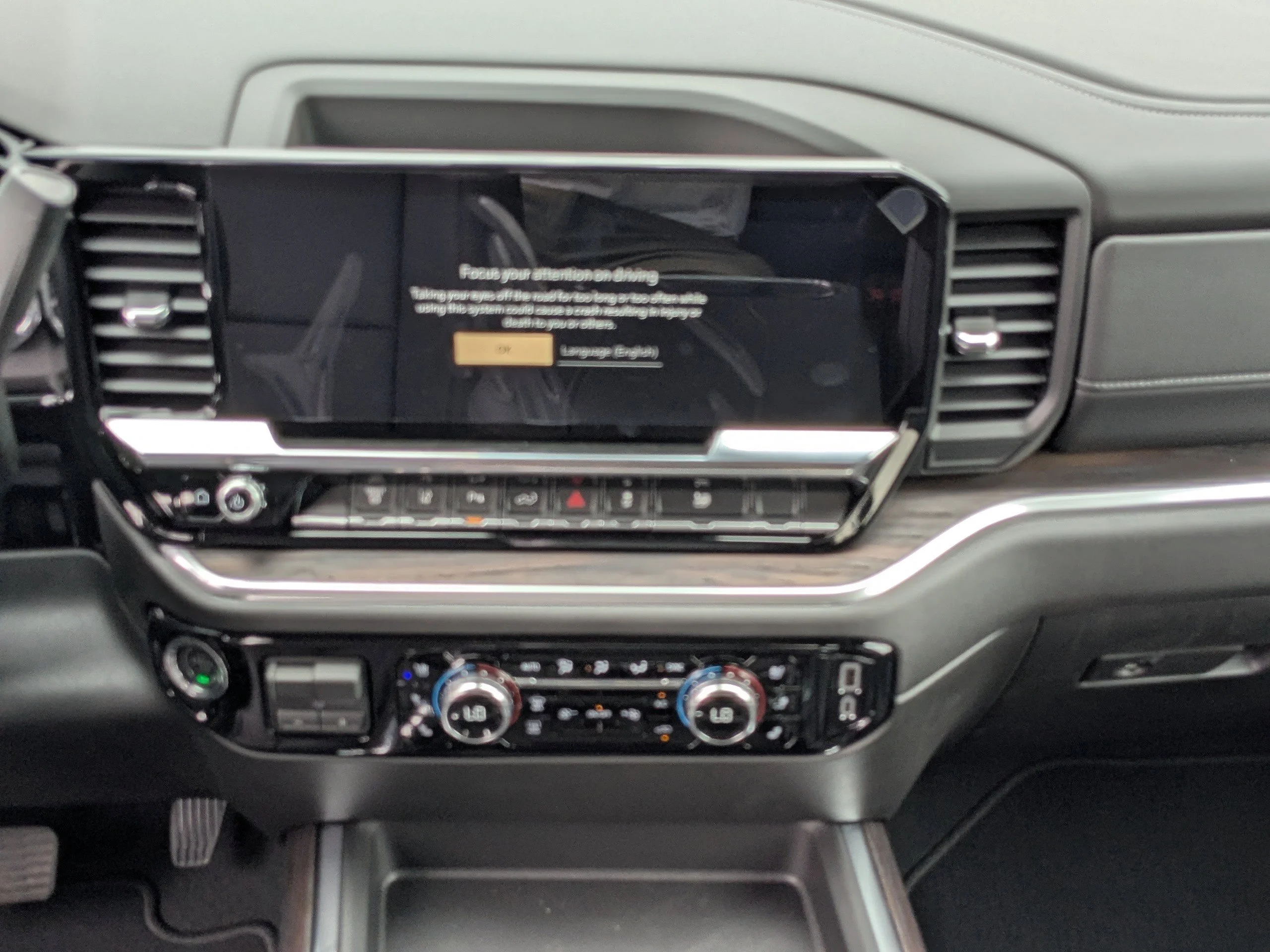 2026 GMC Sierra 2500HD SLT - Photo 18