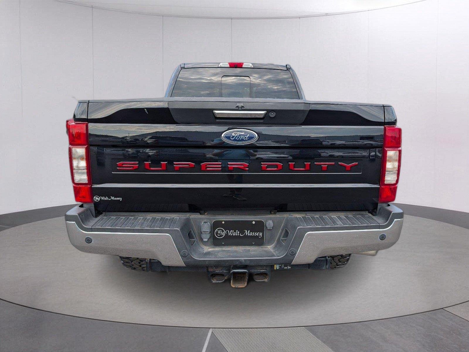 Used 2020 Agate Black Ford Lariat image 6