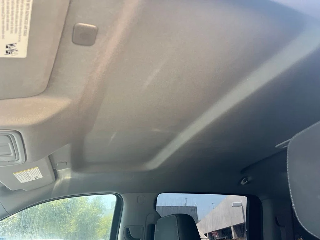 Used 2021 Gray GMC Elevation image 9