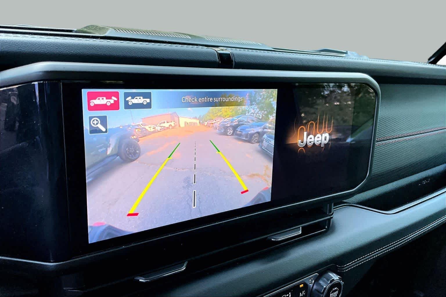 Used 2024 Black Clearcoat Jeep Rubicon X image 27