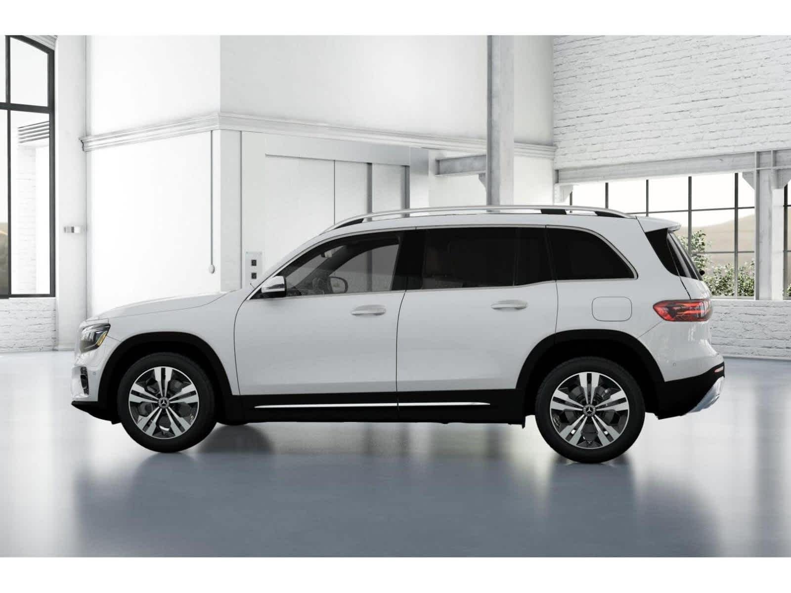 New 2026 Polar White Mercedes-Benz GLB 250 image 32