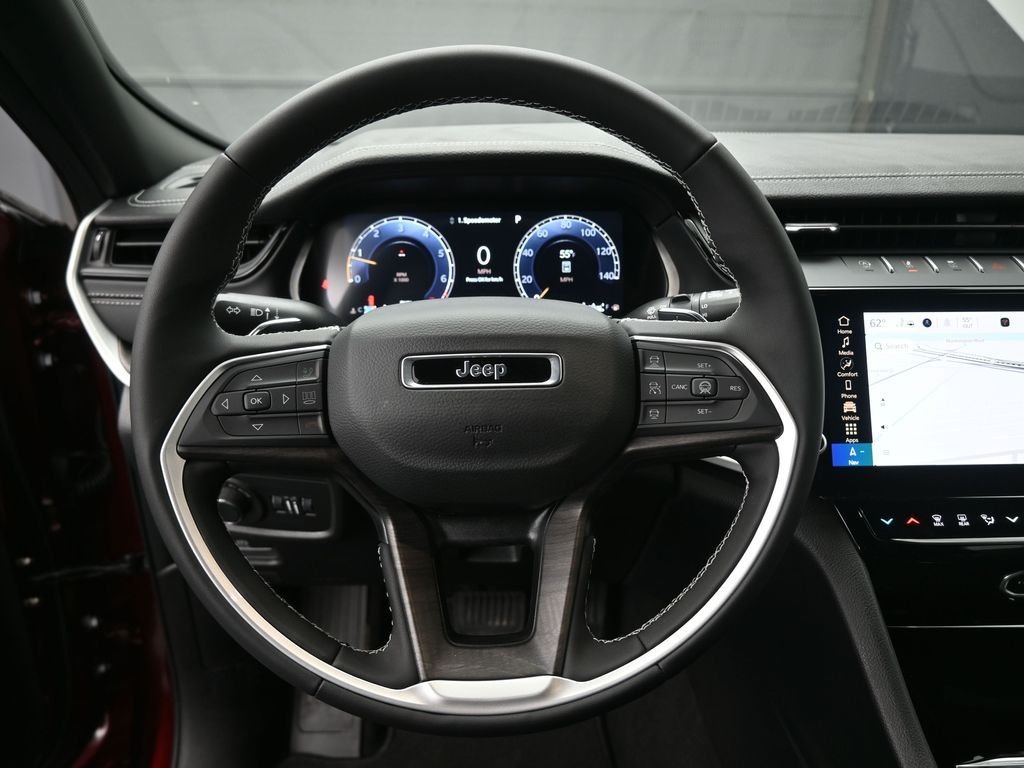 New 2026 Velvet Red Pearl-Coat Exterior Paint Jeep Altitude image 32