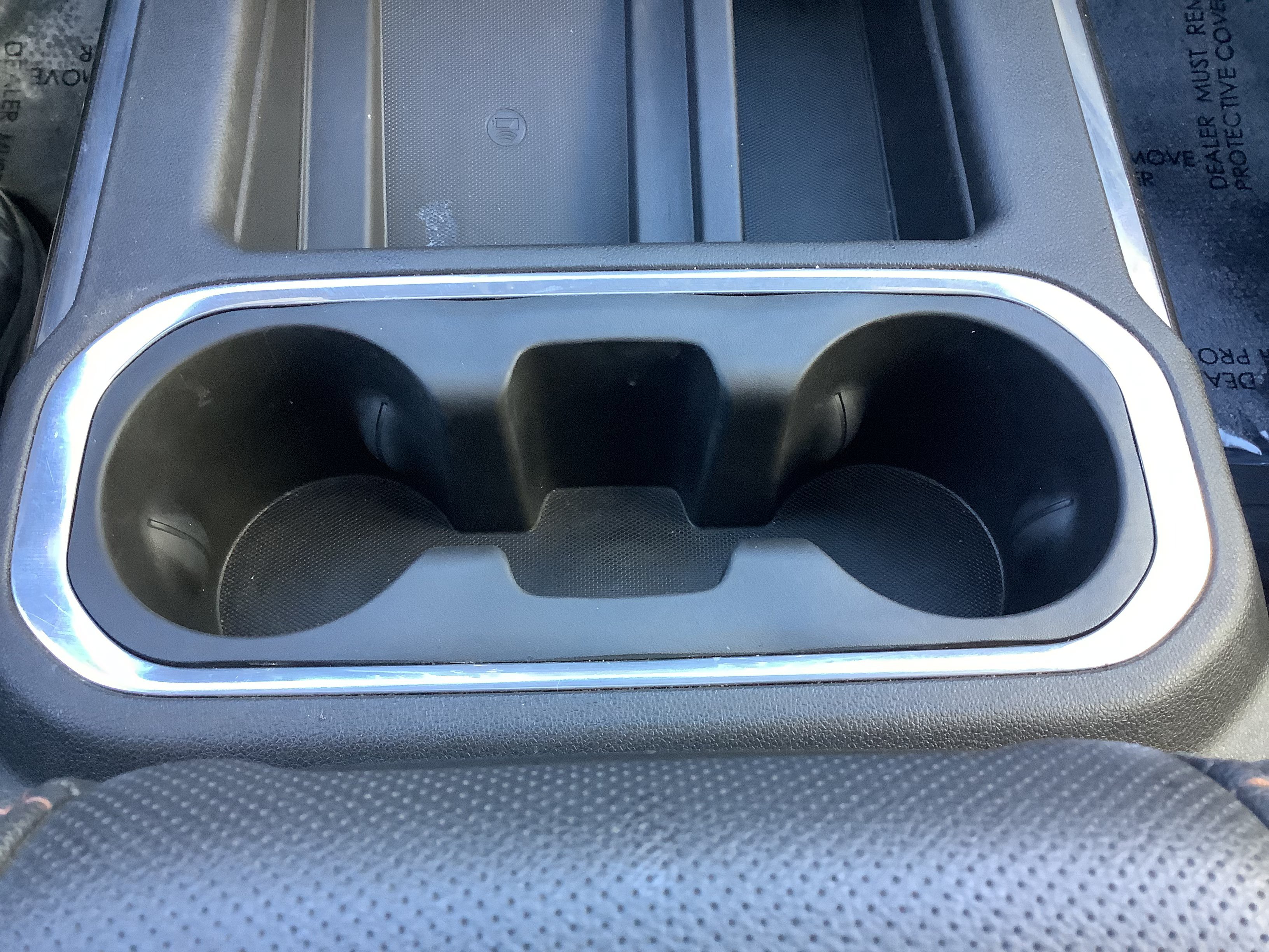 Used 2021 White GMC AT4 image 16