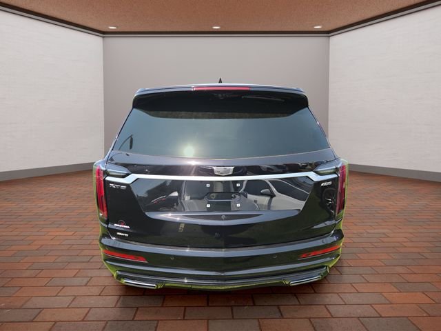 Used 2024  Cadillac Sport image 33