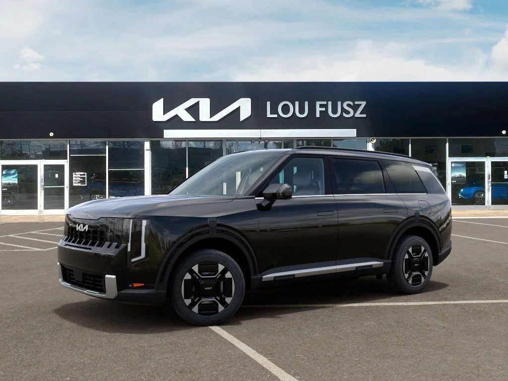 New 2027 Ebony Black Kia EX image 3