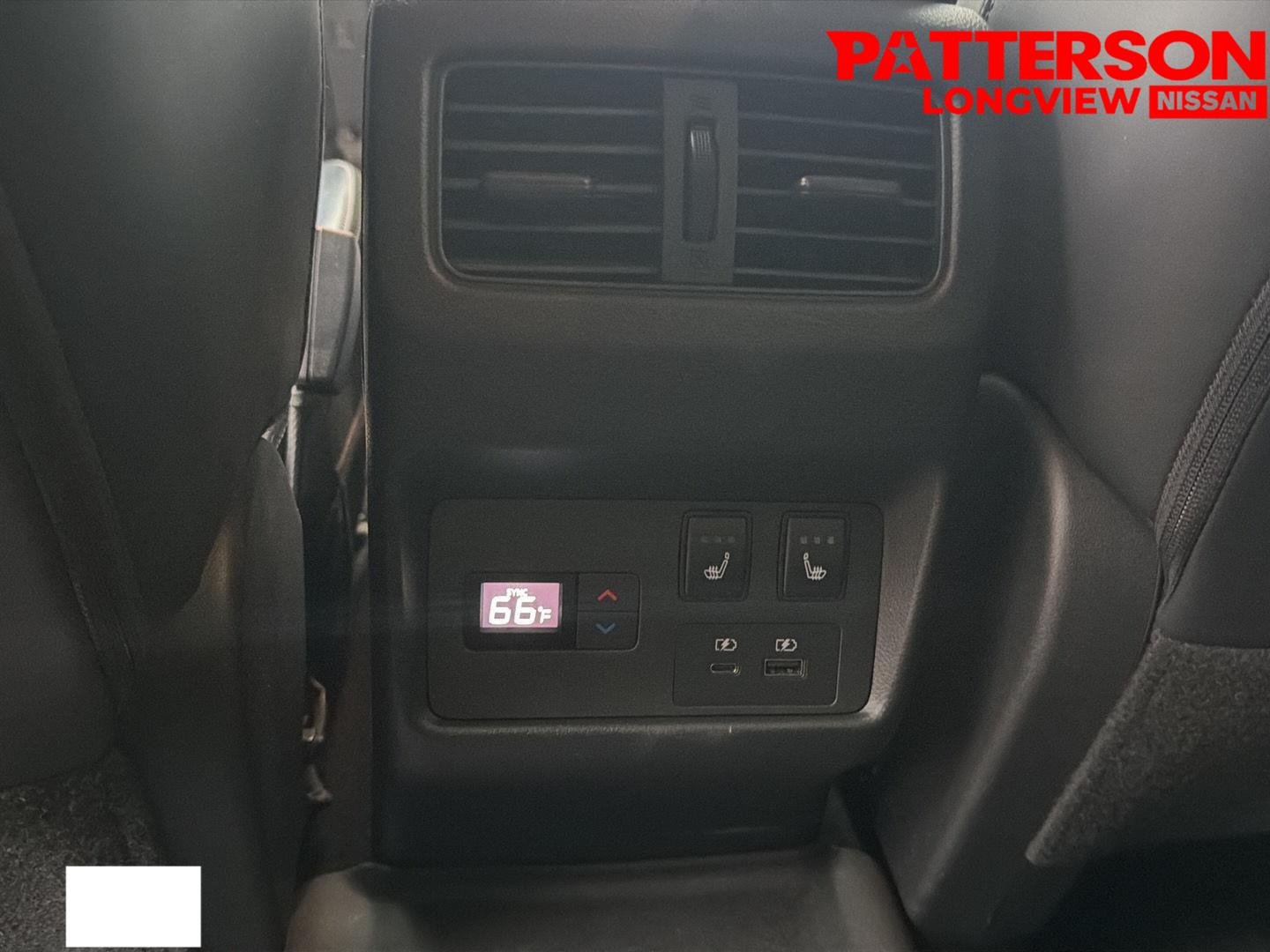 Used 2023 Champagne Silver Metallic Nissan Platinum image 21
