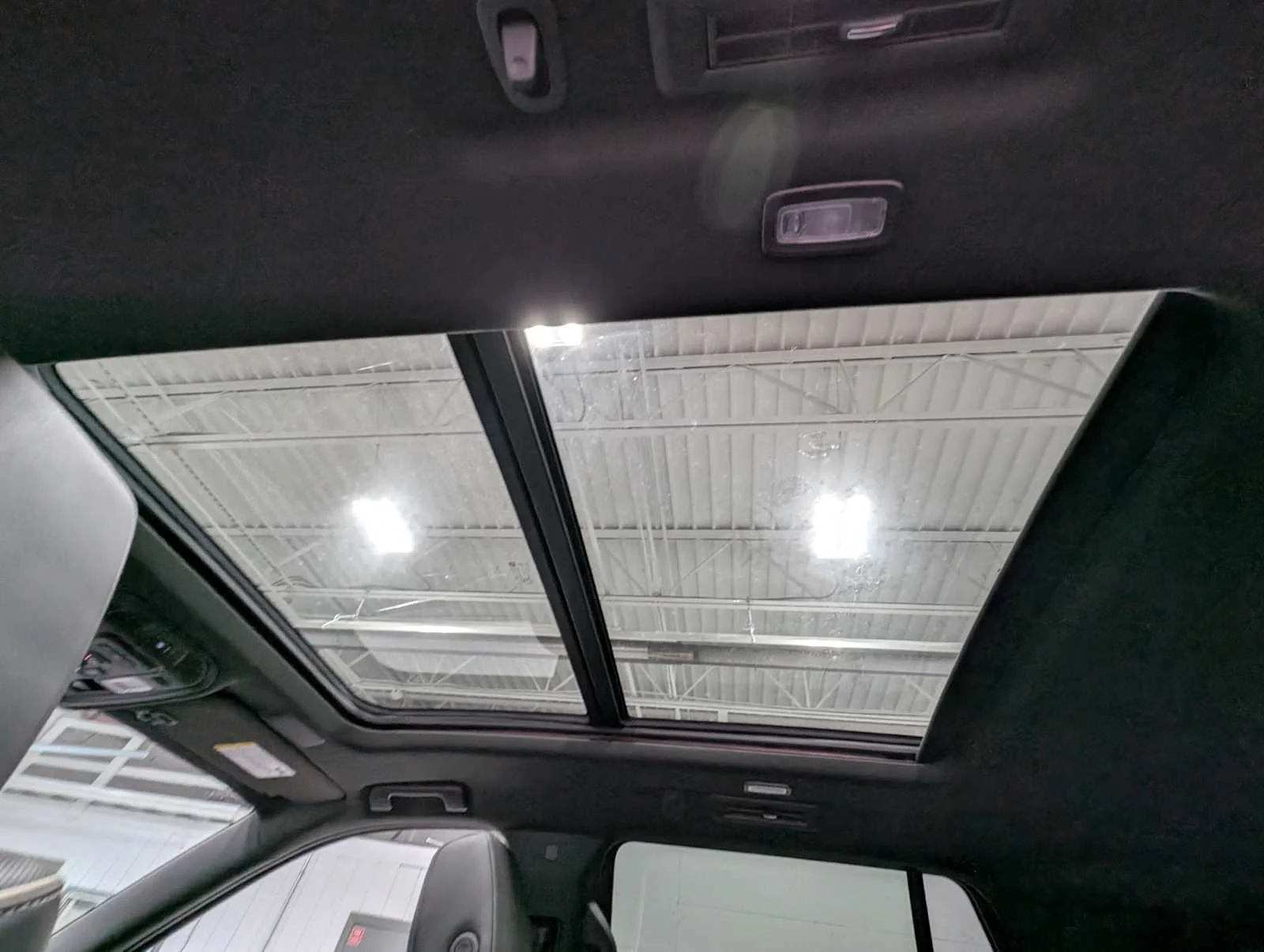 Used 2021 Infrared Tintcoat Cadillac Sport image 18