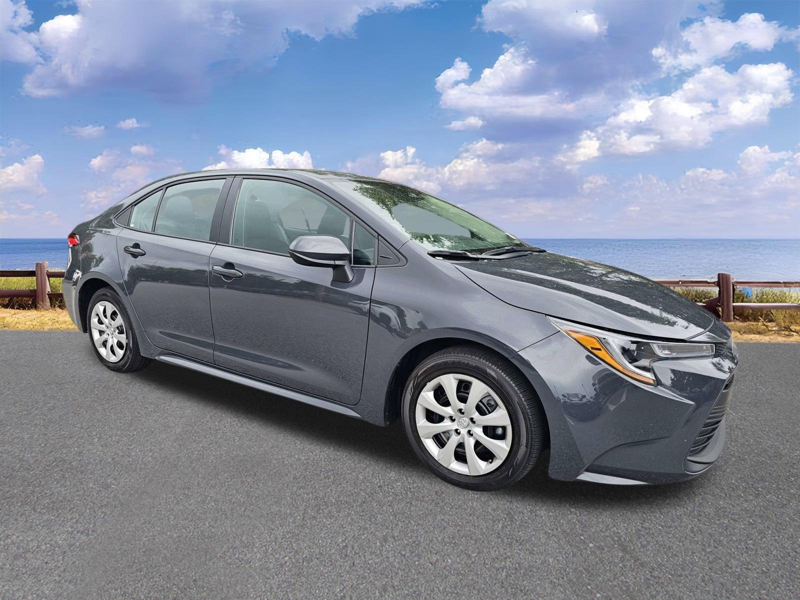 Used 2025 Underground Toyota LE image 10