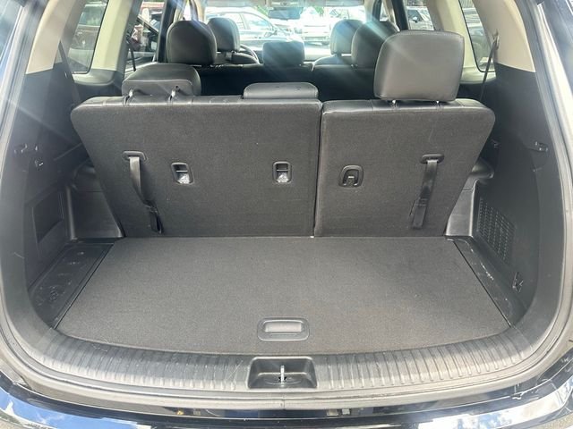 Used 2024 Ebony Black Kia EX image 31