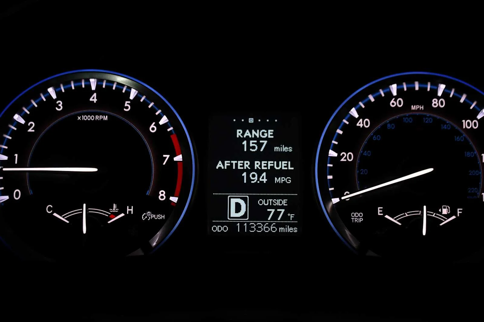Used 2015 Predawn Gray Mica Toyota LE image 26