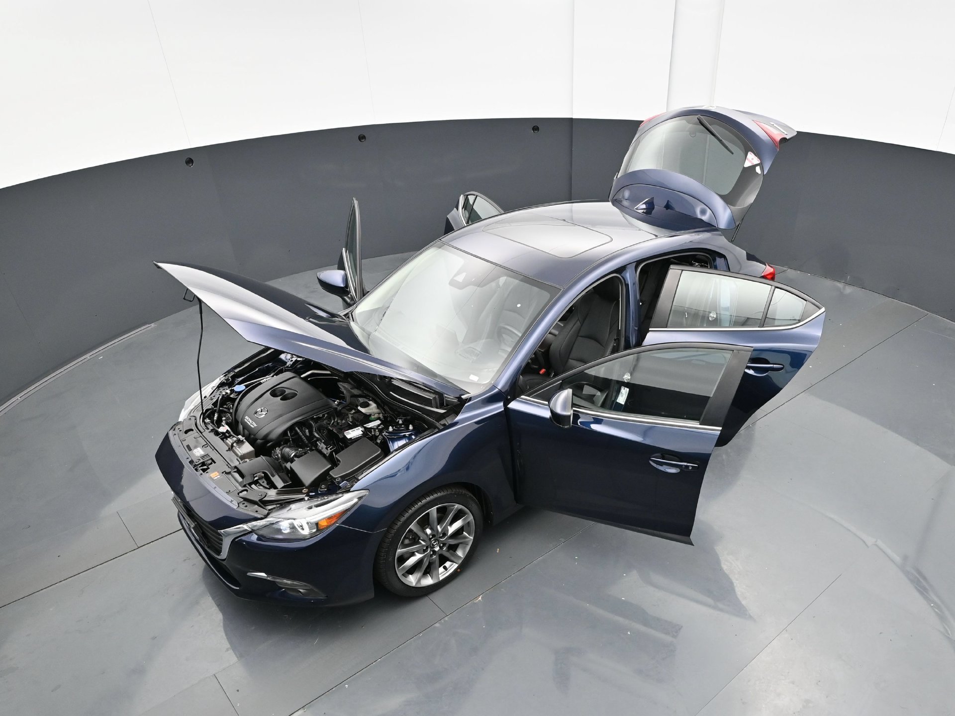 Used 2018 Deep Crystal Blue Mica Mazda Grand Touring image 46